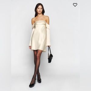 Maves dress in almond - Reformation